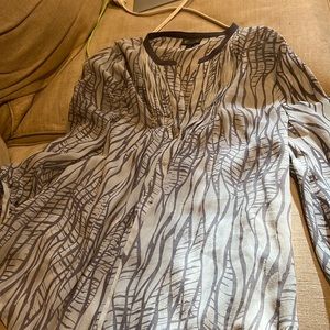 Womens sheet blouse. Size 4